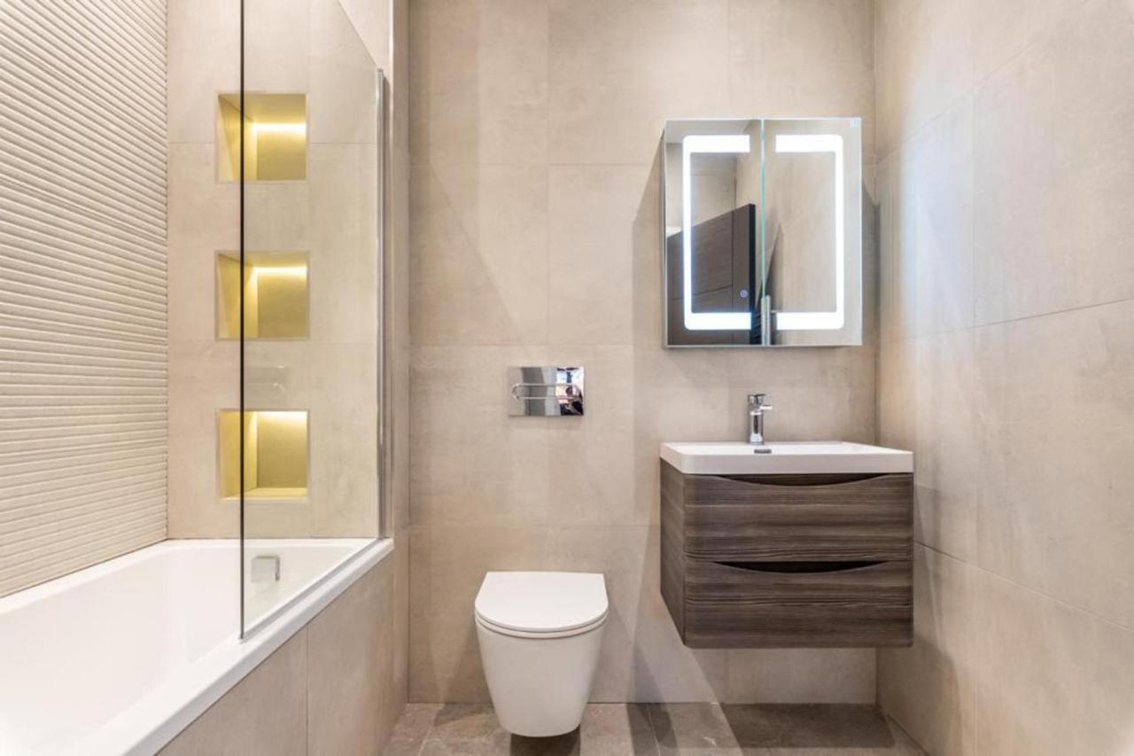 Beautiful 1-bed In Golders Londra
