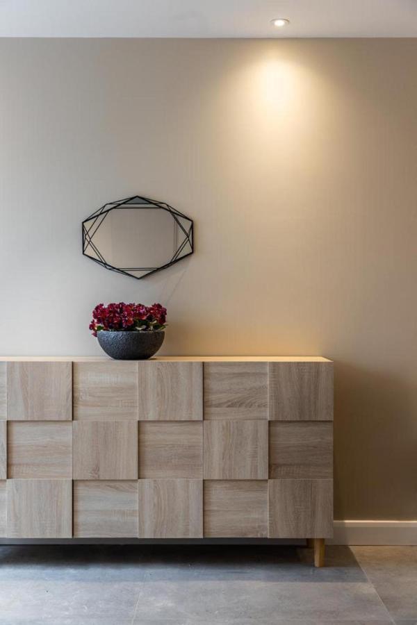 Beautiful 1-bed In Golders Londra