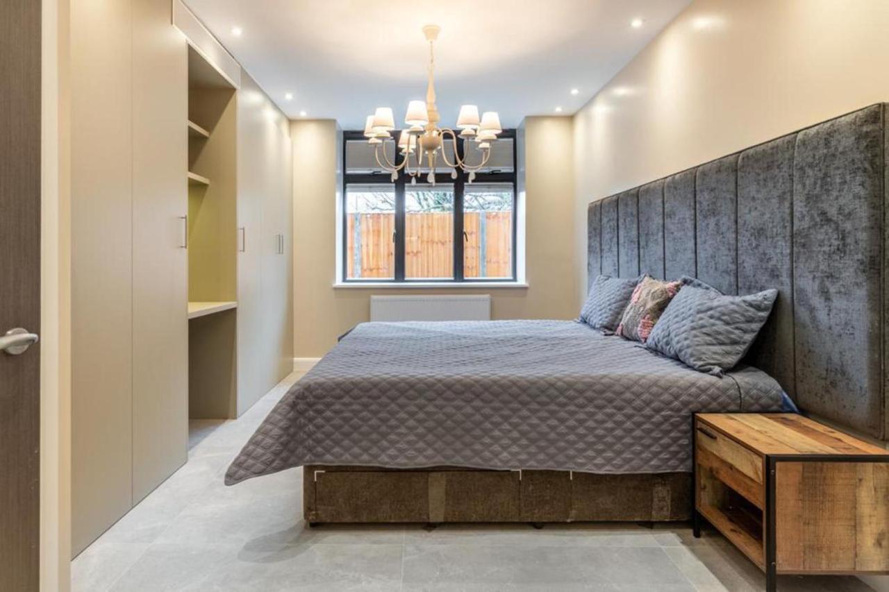Beautiful 1-bed In Golders Appartamento *