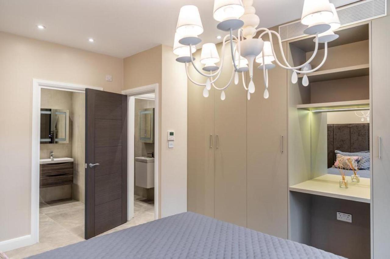 Appartamento Beautiful 1-bed In Golders Londra